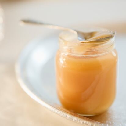 La manzana está compuesta de fibras.