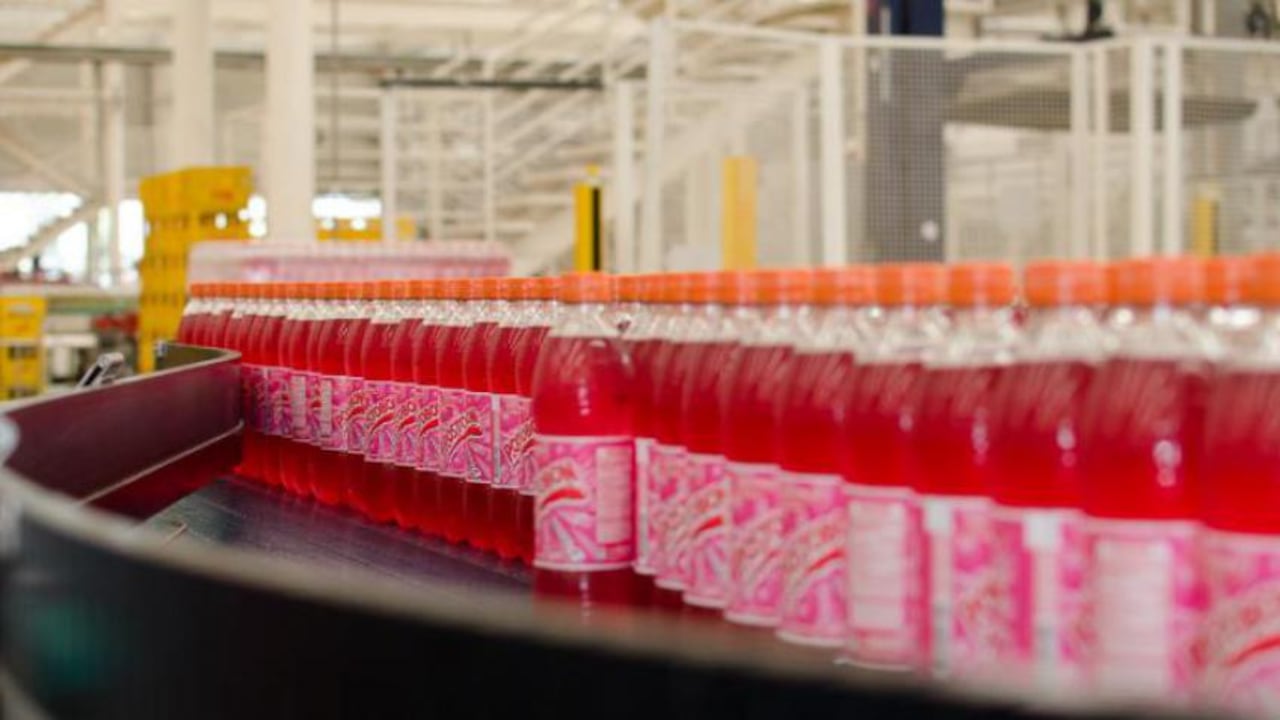 Postobón ha sostenido conversaciones con actores del sector de bebidas en América Latina para fortalecer sus capacidades productivas.