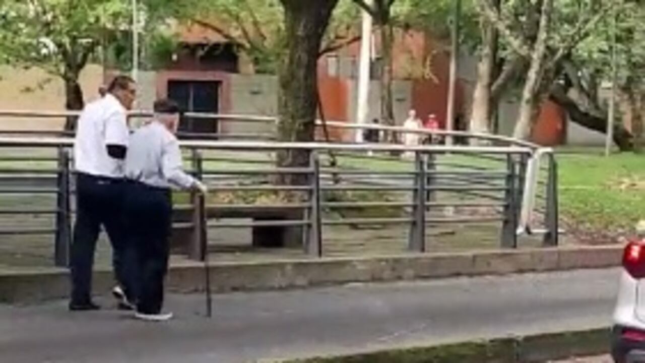 El gesto del conductor fue aplaudido por usuarios del MIO.