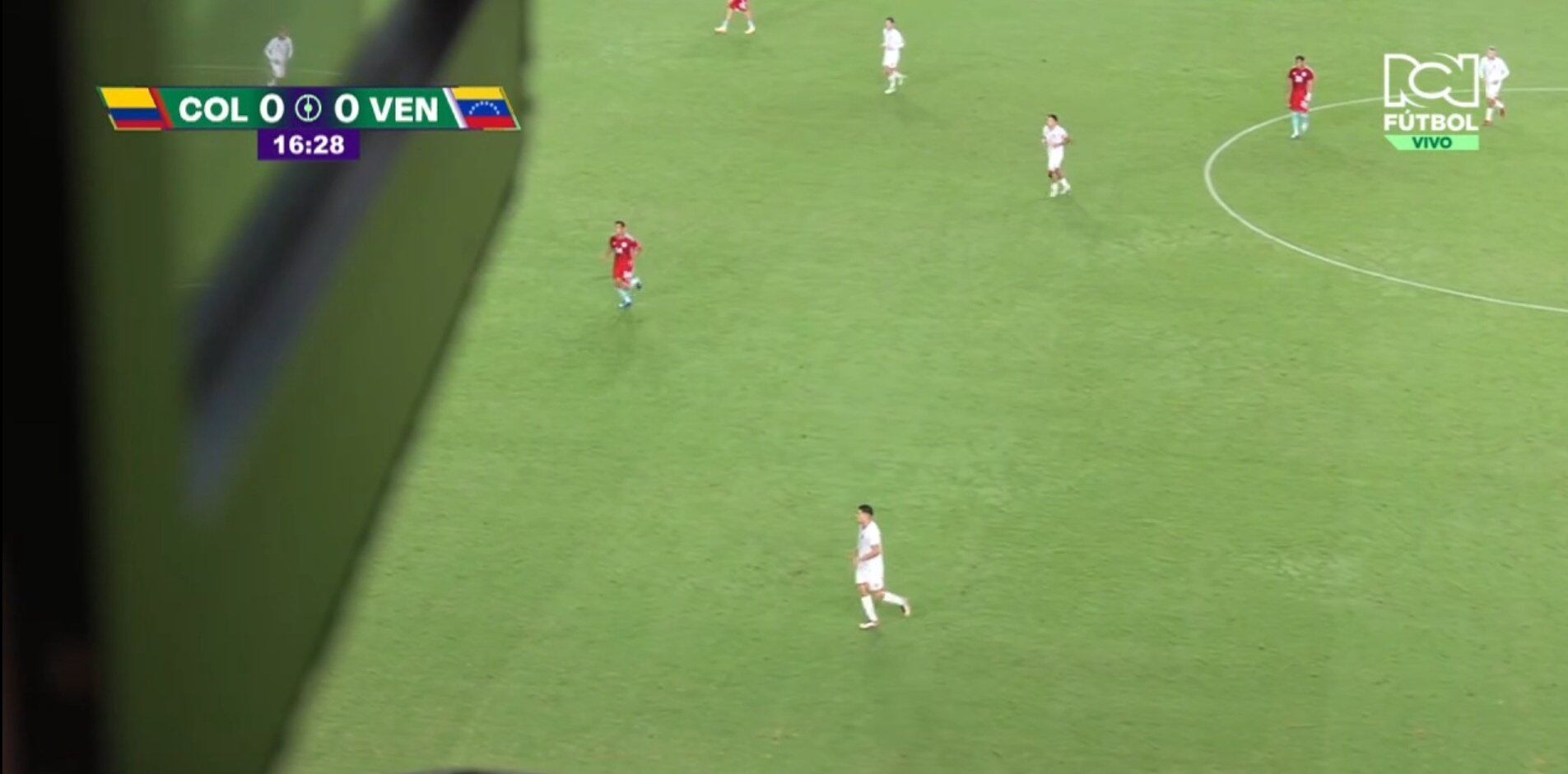 Así se vio la transmisión del Canal RCN durante los primeros minutos del partido.