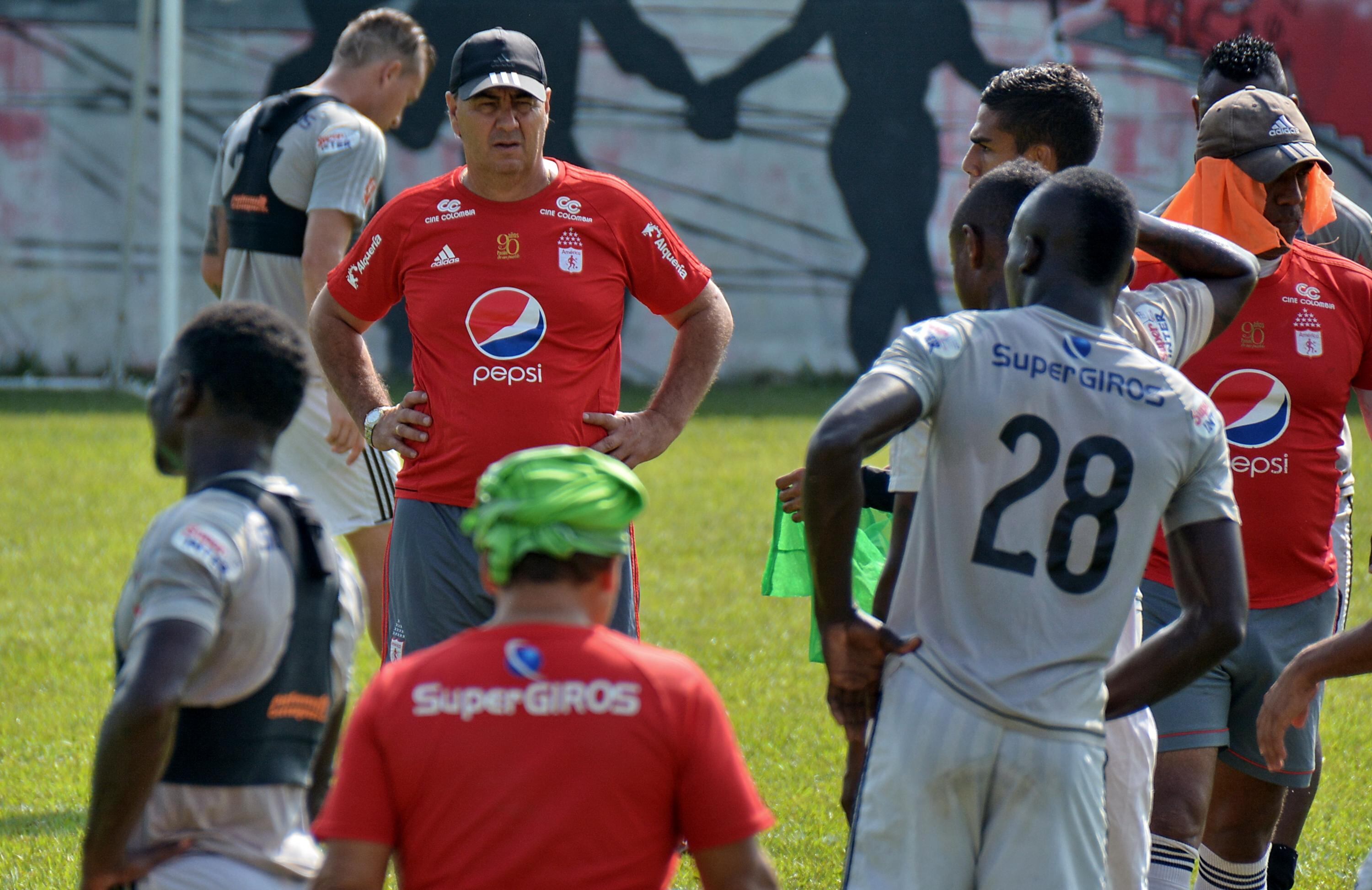 Jorge Da Silva en su paso como entrenador de América entre 2017 y 2018