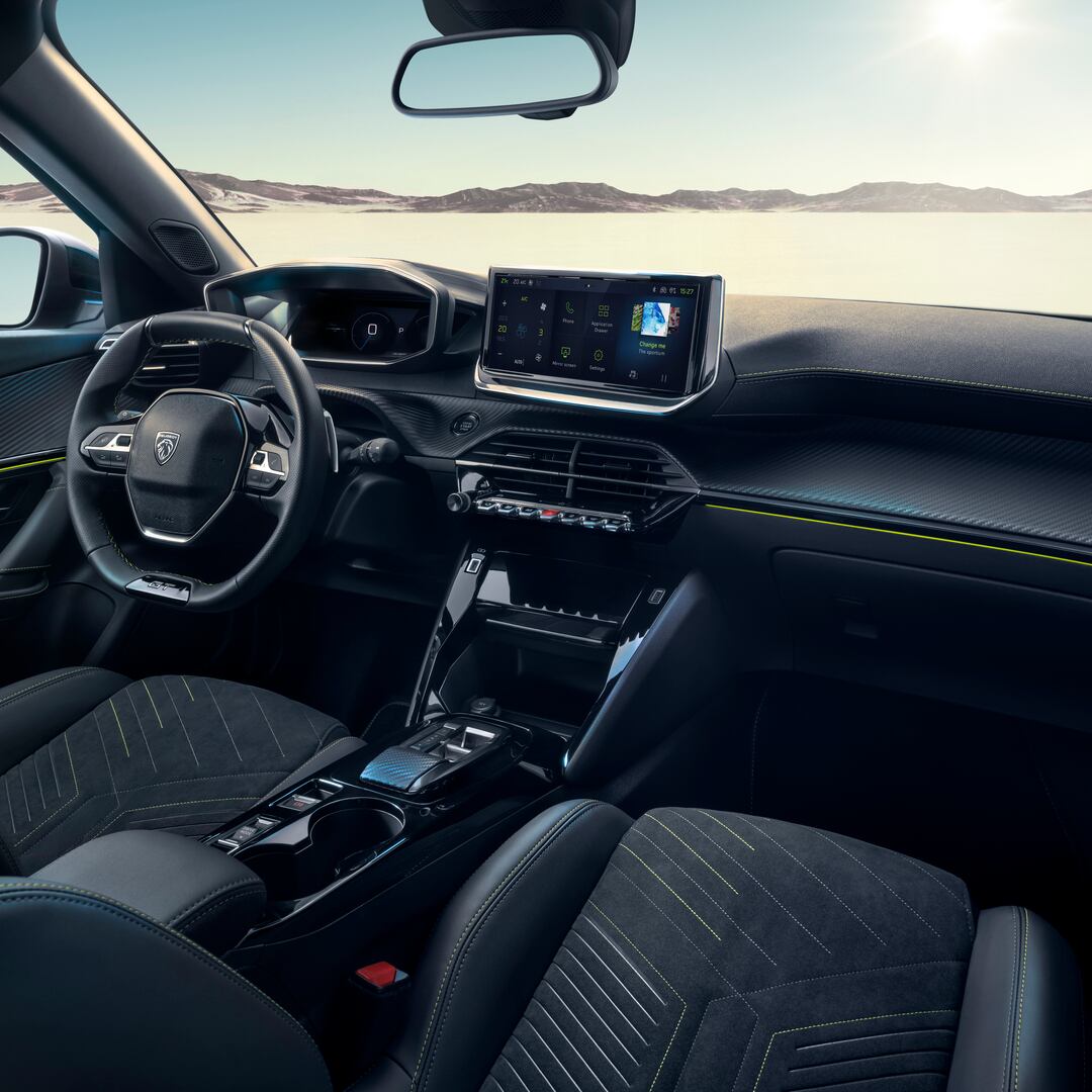 Colombia fue el primer país en Latinoamérica en recibir el Peugeot 2008 híbrido.