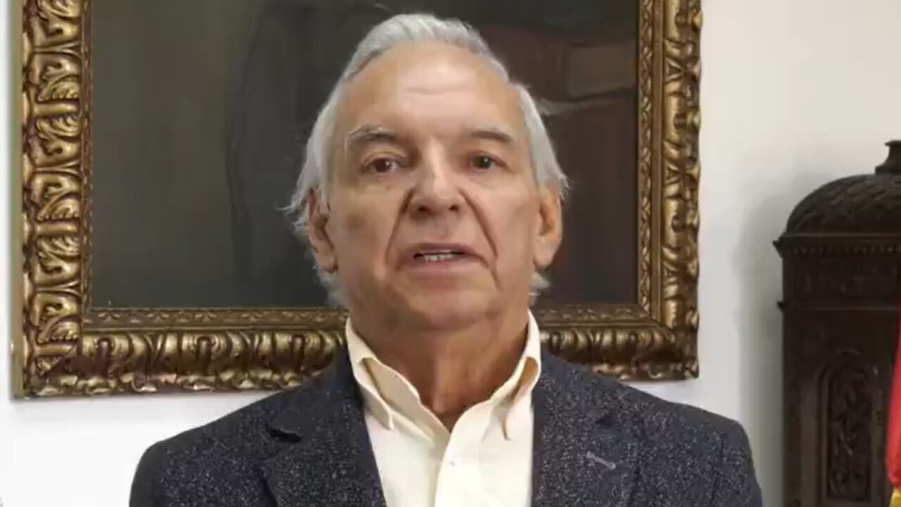 El ministro también se refirió al incremento del salario mínimo para el 2024.