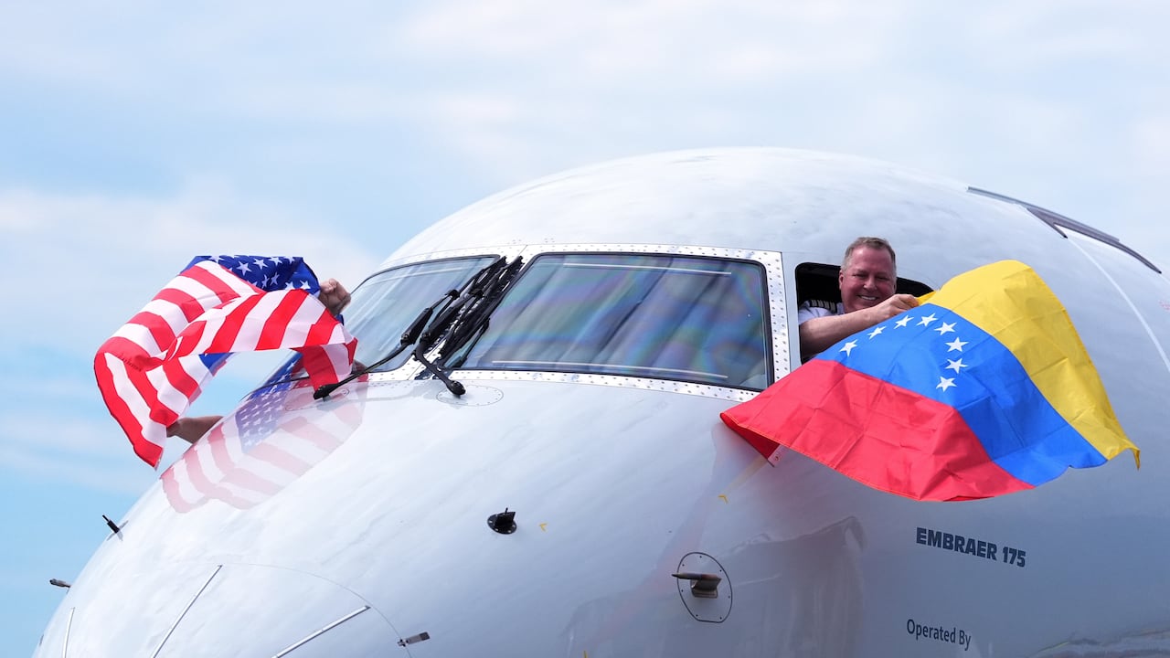 Es el primer vuelo comercial directo entre Estados Unidos y Venezuela en siete años.