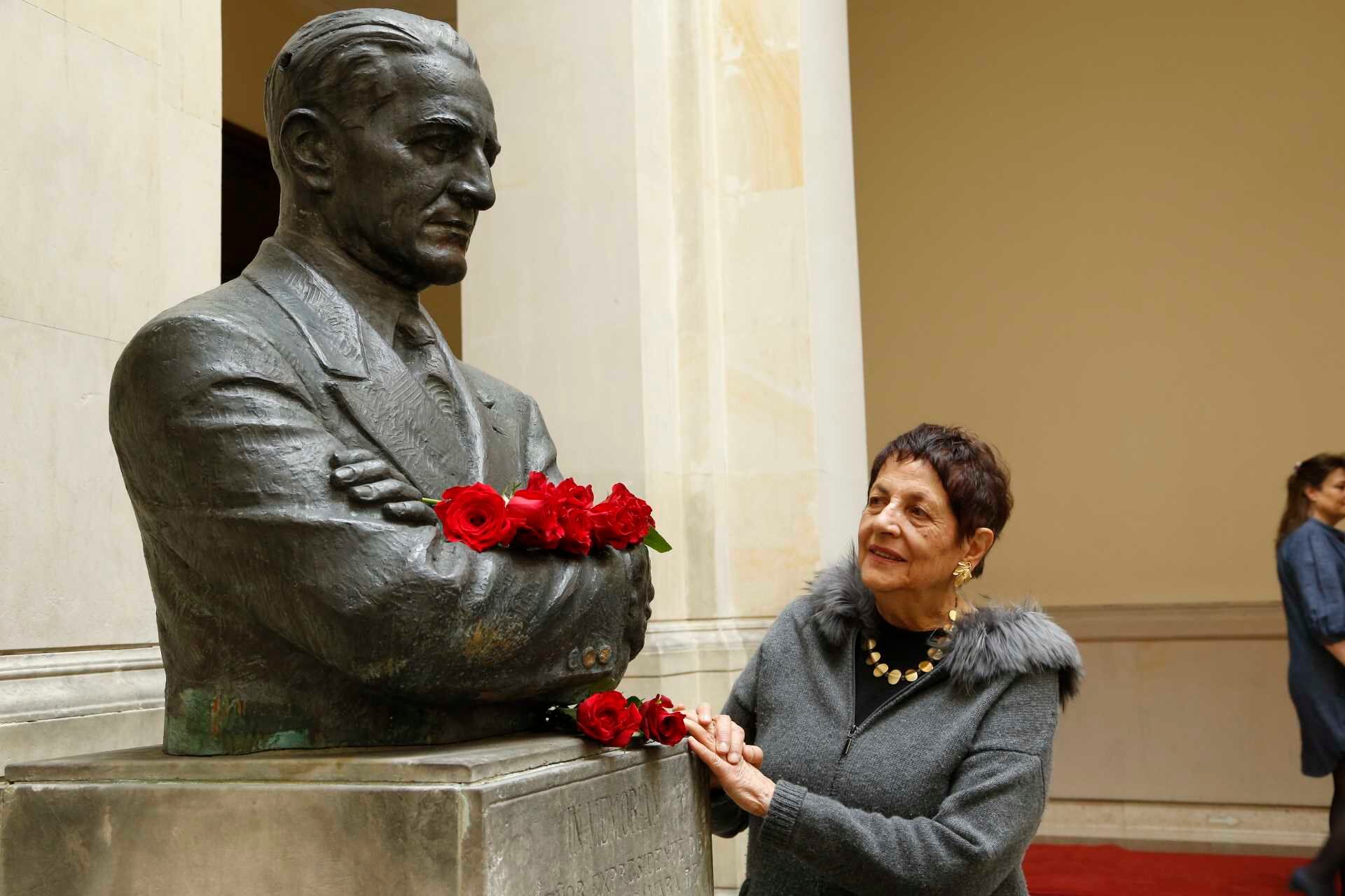 La hija de Jorge Eliecer Gaitán dice que llegará hasta las últimas jurídicas consecuencias si el apellido de su padre lo siguen usando para identificar el Clan del Golfo. 