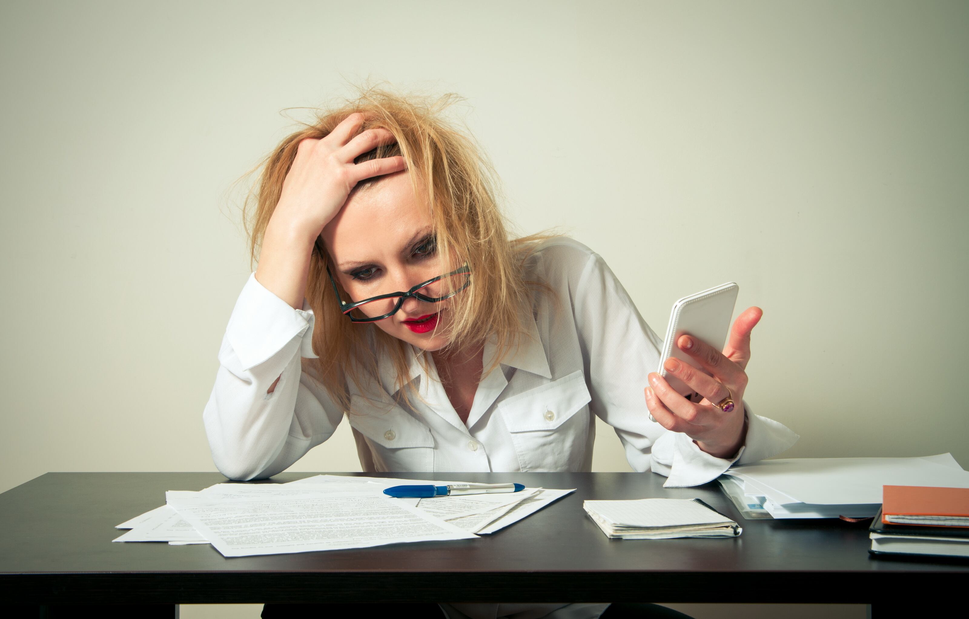 Kaspersky detectó una campaña que suplanta documentos internos para captar información sensible.