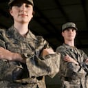 No se deje estafar con supuestas primas militares.