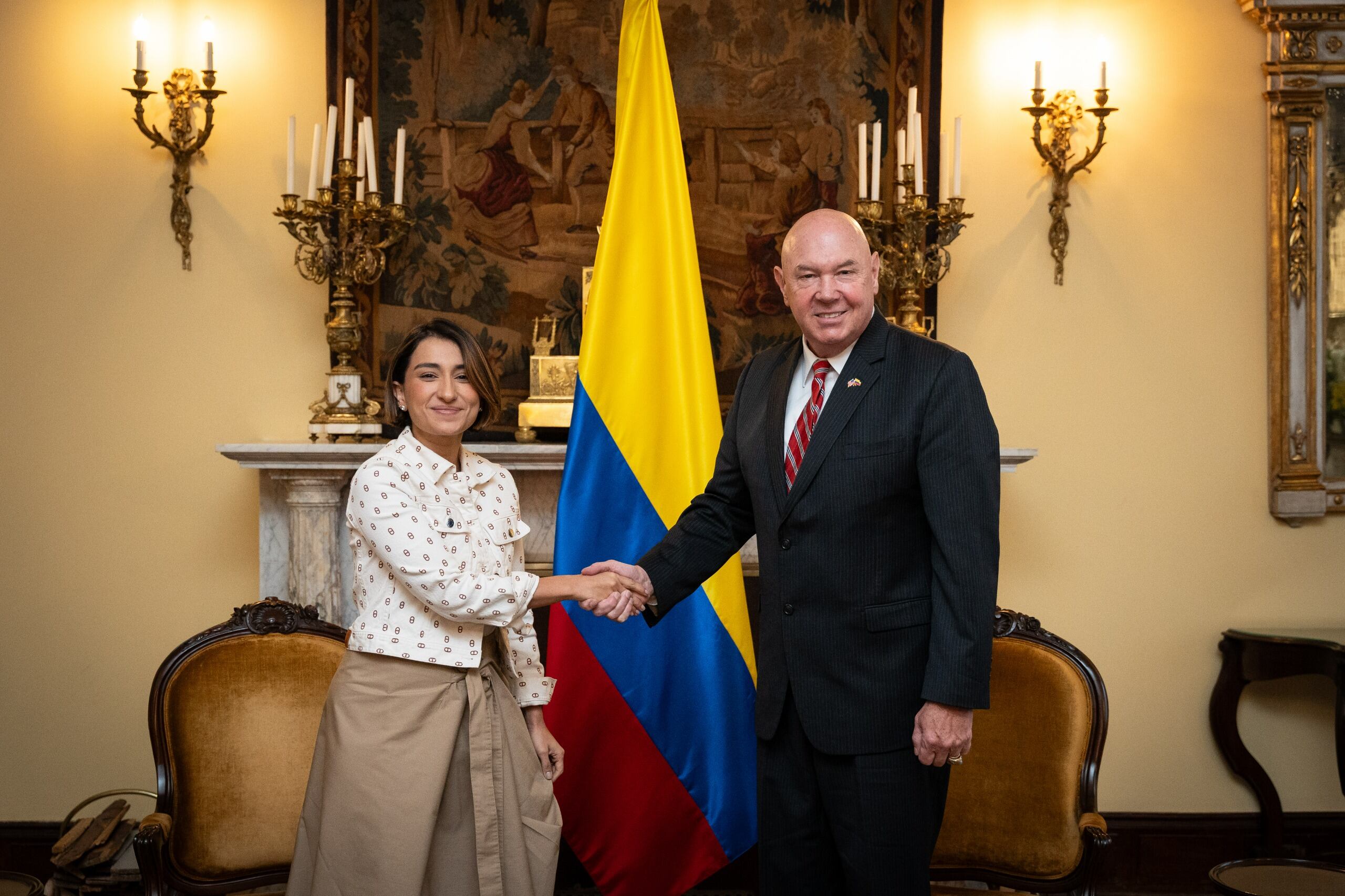 Laura Sarabia y EE UU