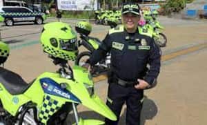 La Policía estrenó hace ocho días sus nuevas motos para reforzar la vigilancia en las 22 comunas. Foto: El País