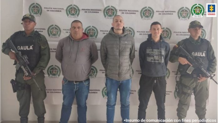 ‘Los Sambas’ se hicieron pasar por compradores de una camioneta, la robaron y extorsionaron al dueño por Facebook