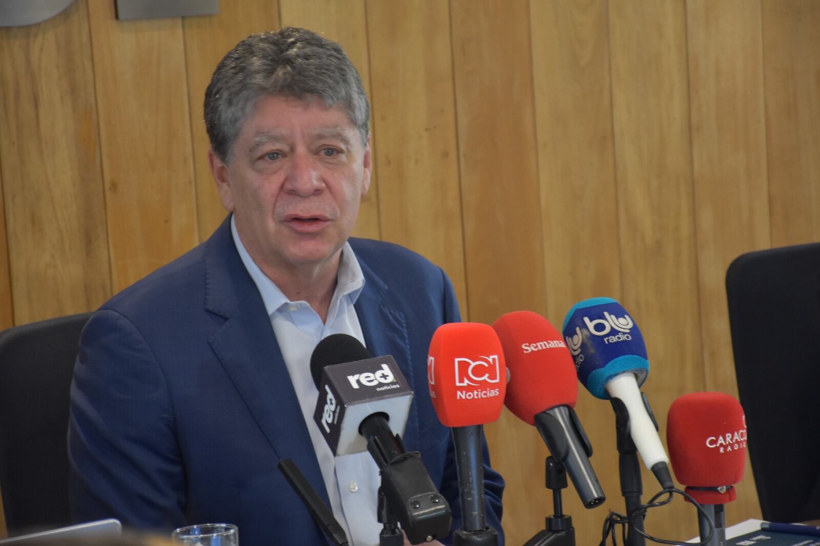 Bruce Mac Master, presidente de la Andi, dio rueda de prensa sobre la reforma de la salud. Foto: Cortesía