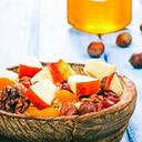 Mayo Clinic resalta a la avena como uno de los alimentos que más ayuda a disminuir los niveles de colesterol malo.