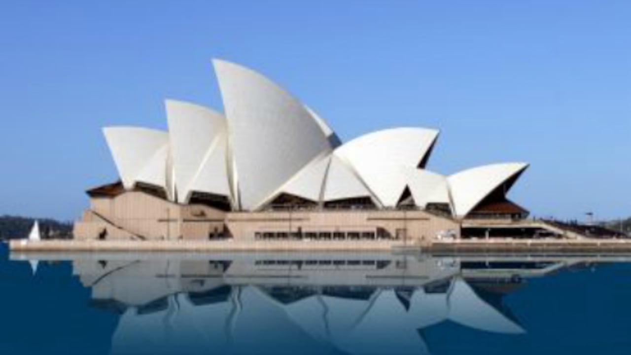 Dentro del salario mínimo, la hora de trabajo en Estados Unidos es pagada en promedio a US$7,1, sin embargo no es la mejor del mundo. El primer puesto lo ocupa Australia que cancela US$16, aunque por ser un país tan costoso, poco alcanza.