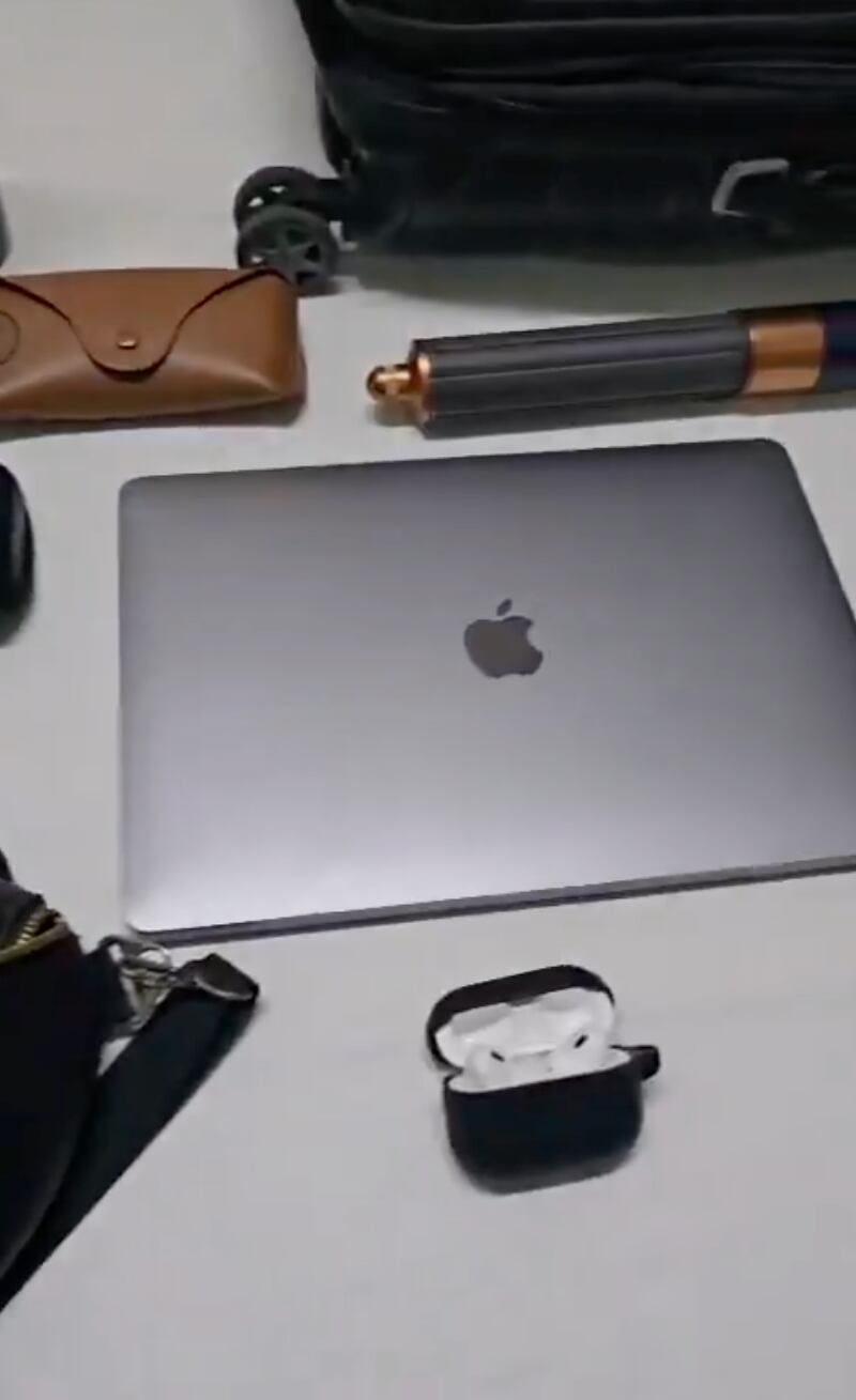 Algunos de los elementos recuperados por la policía