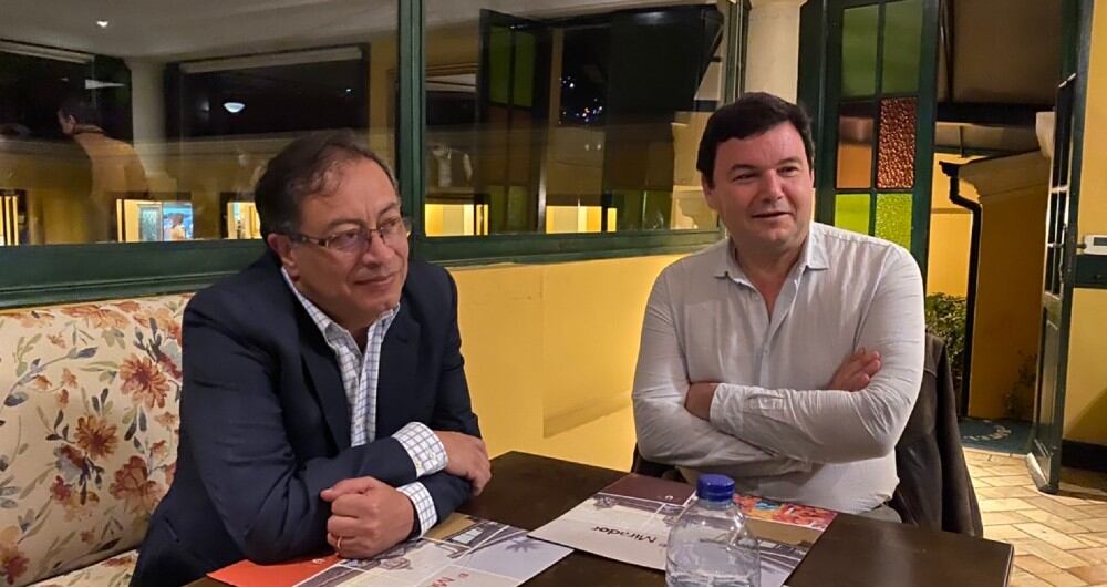 Gustavo Petro sumó a Thomas Piketty a su campaña.