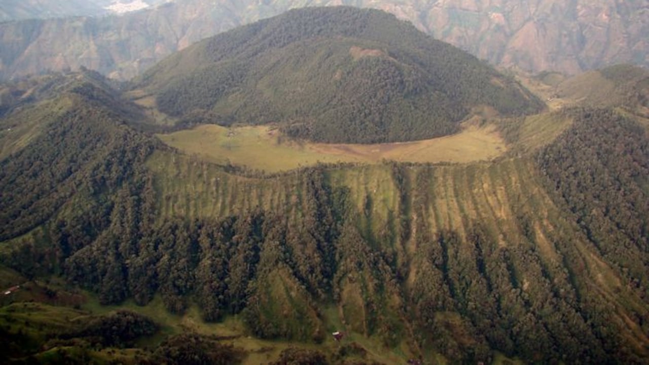 Se mantiene el nivel amarillo de actividad o tipo III