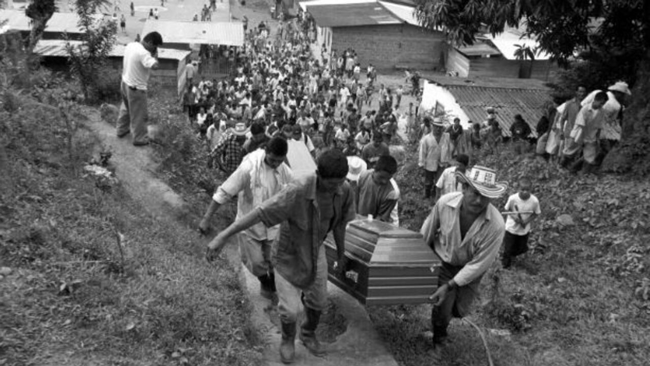 San José de Apartadó después de la masacre del 2005.