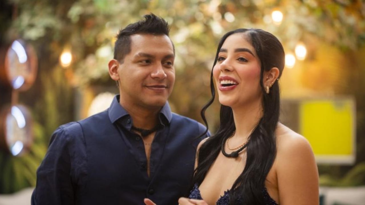 Juanda Caribe y Mariana Zapata en 'La casa de los famosos Colombia 3'.