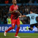 Roger Martínez celebra su gol ante Paranaense por Sudamericana