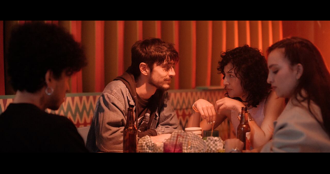 ENEMIGO EN EL ESPEJO