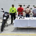 Capturados como presuntos responsables de hurto a carro de valores.