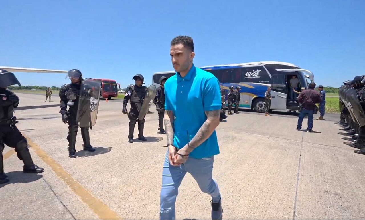 El hombre se mostró "saludable" antes de subir al avión que lo llevaría a Venezuela