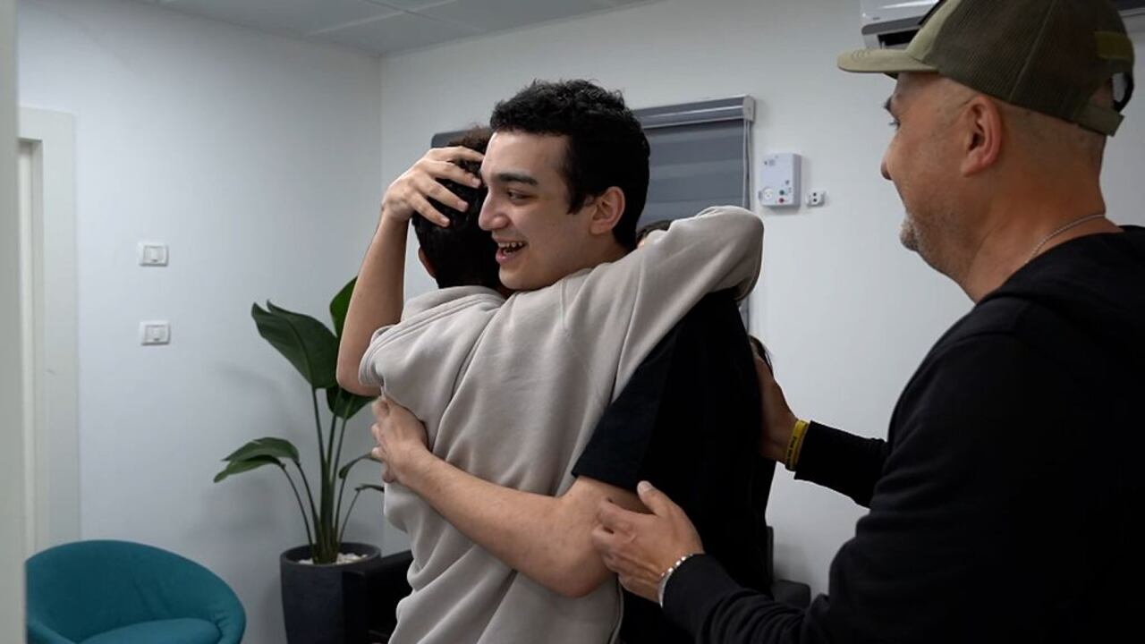 Edan Alexander se reencontró con su familia luego de 584 días en cautiverio por los terroristas de Hamás.