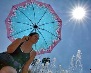 La ola de calor que golpea la ciudad ha generado temperaturas de hasta 34.5 grados centígrados. Autoridades meteorológicas coinciden en que hay altas probabilidades de que el Fenómeno del Niño se presente en la región.