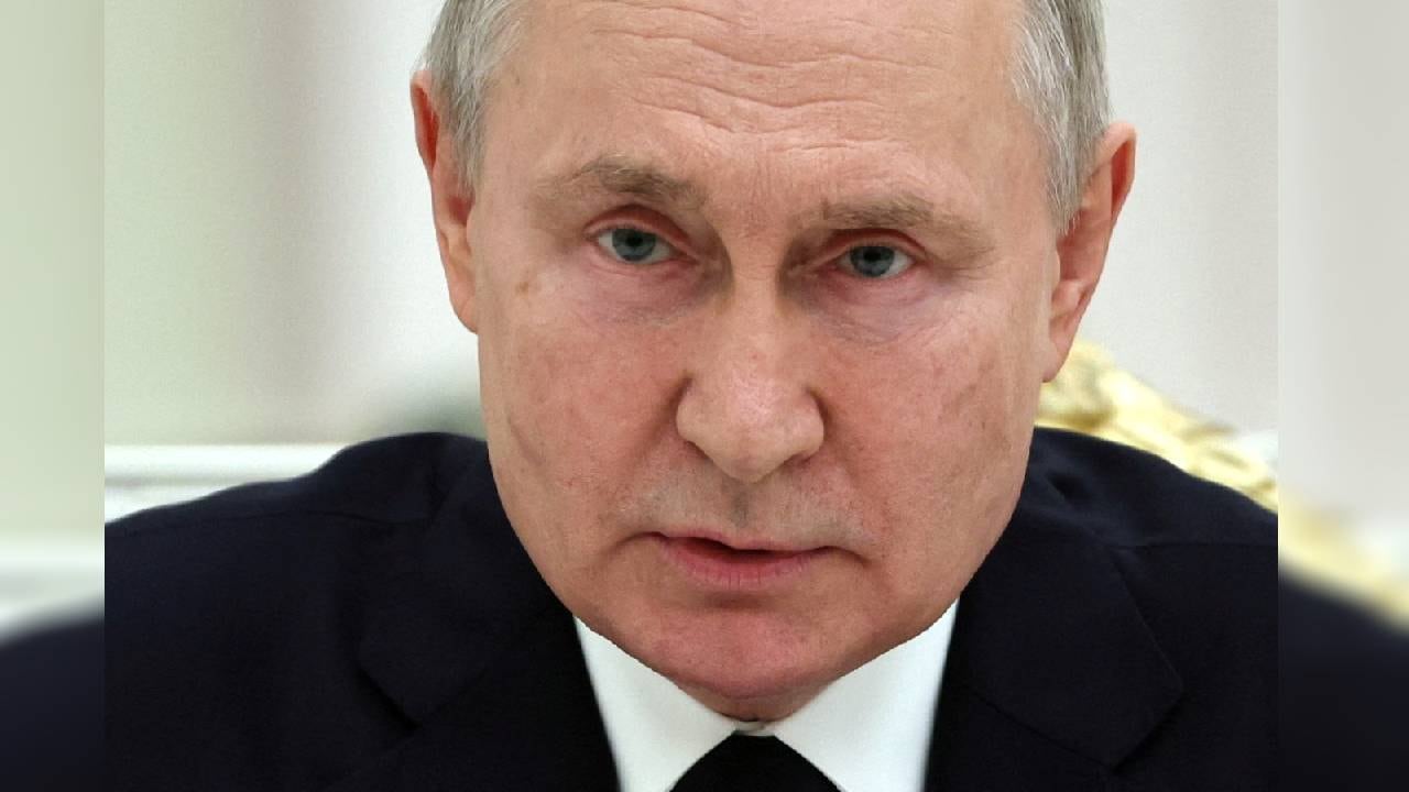 Archivo del presidente ruso, Vladimir Putin, en una reunión con miembros del servicio en el Kremlin.