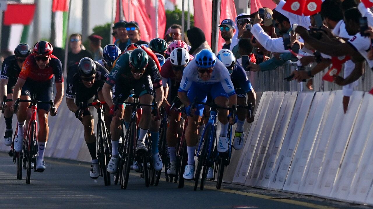 Gaviria terminó segundo de la quinta etapa en los Emiratos Árabes