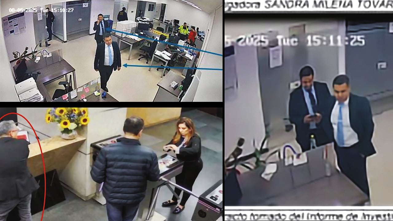 Los oficiales ahora capturados quedaron en los videos de seguridad de la URI, mientras buscaban la denuncia en su contra.