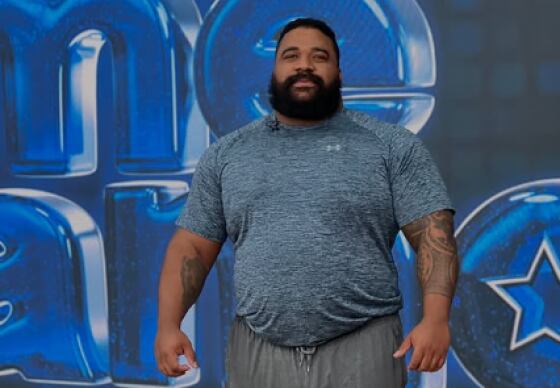 A esto se dedica el hombre cuando no está en las grabaciones de Yo me llamo.