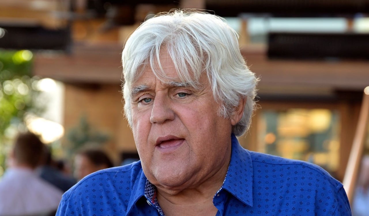 Jay Leno tiene 72 años de edad y está retirado
