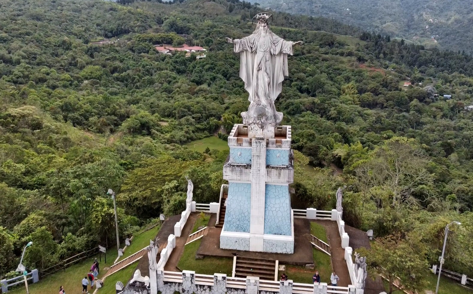 Ciudadanos piden intervención institucional para preservar este referente patrimonial de Cali.
