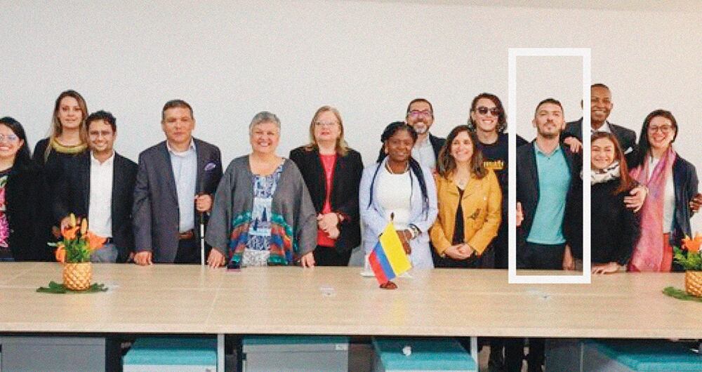   El viceministro de Diversidades, Juan Carlos Florián, tiene varios videos pornográficos para la comunidad LGBTI en internet.