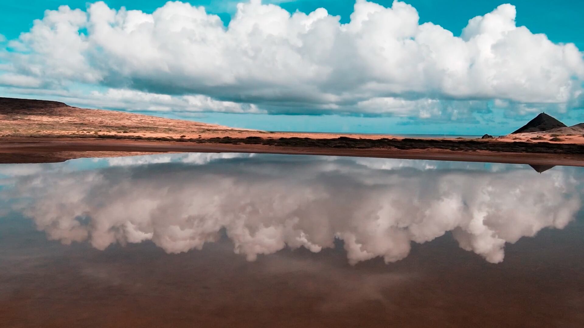 La Alta Guajira es una de las regiones del país más apetecidas por los viajeros para realizar avistamiento de especies y practicar deportes extremos.