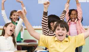 Las escuelas del estado de California iniciarán clases a las 8:30 a.m