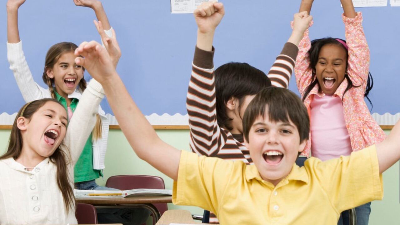 Las escuelas del estado de California iniciarán clases a las 8:30 a.m