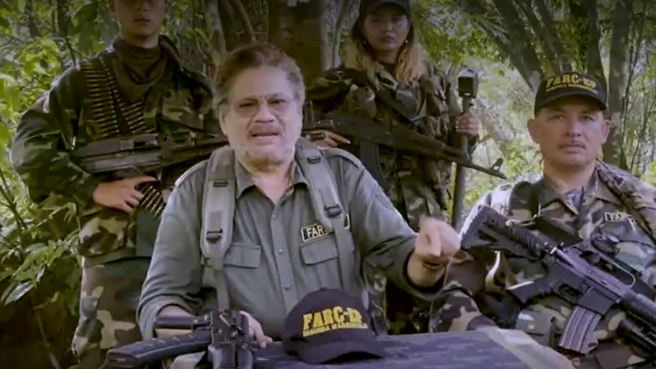 Iván Márquez traicionó el acuerdo de La Habana y volvió a las armas en 2019. -Foto: captura de pantalla del noticiero CM&.