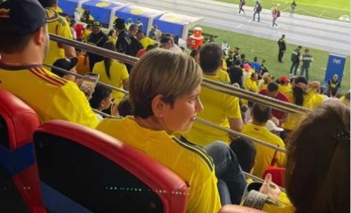 Verónica Alcocer se ubicó en la parte occidental del estadio