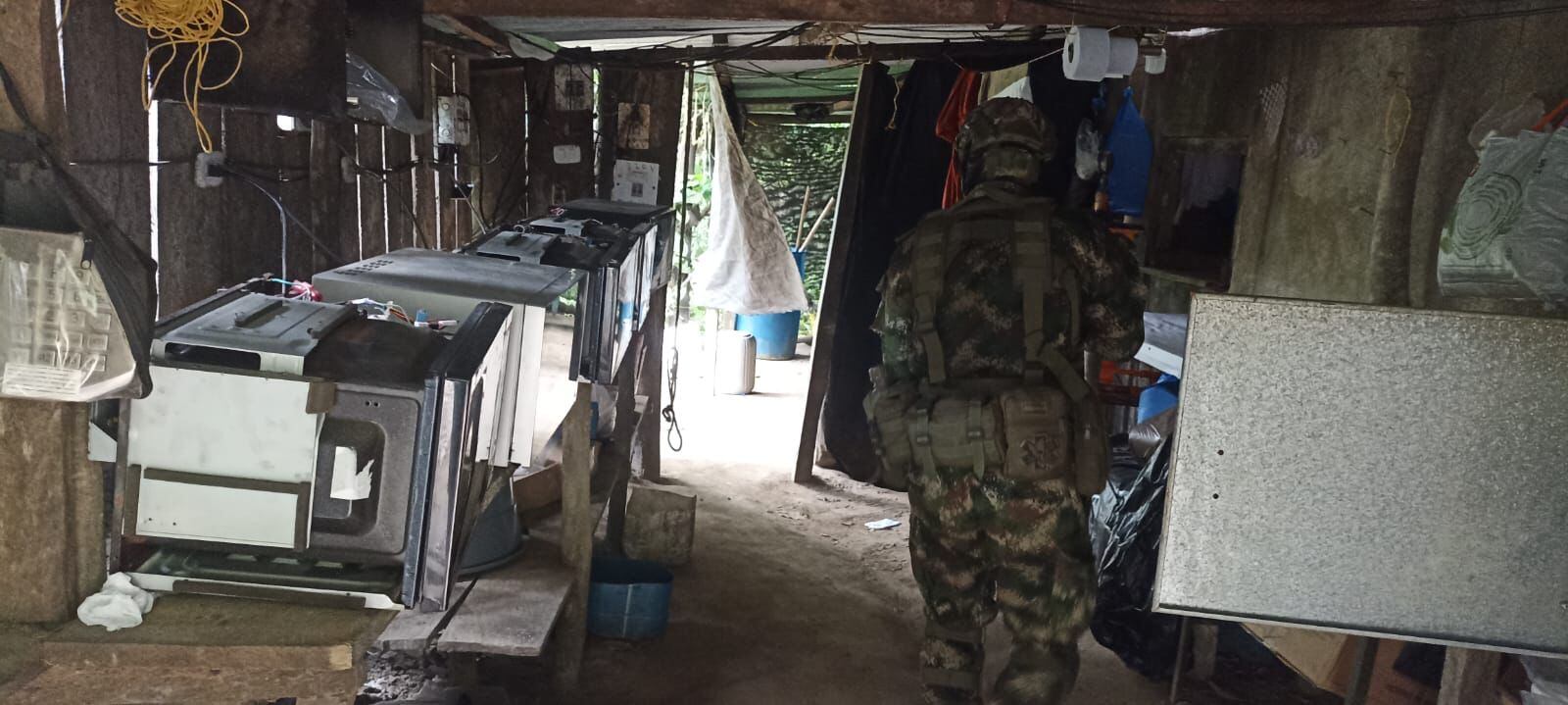 El laboratorio estaba destinado para aumentar la producción de cocaína. .