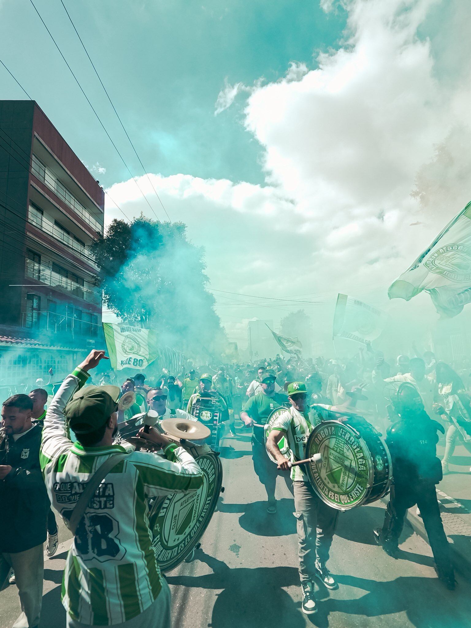 Hinchada de Atlético Nacional en Bogotá.
