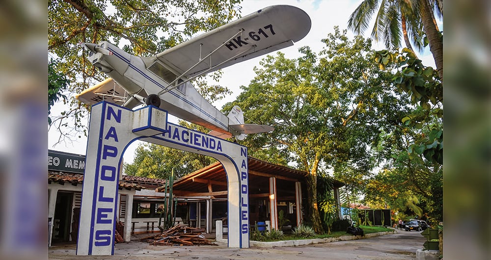 La economía de Puerto Triunfo, Antioquia, se mueve por la Hacienda Nápoles. Si el Gobierno insiste en entregar los predios a las víctimas, ¿de qué vivirá el municipio?