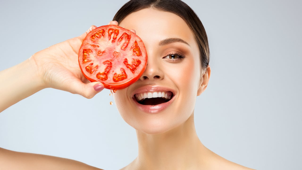 Cuidado de la piel con tomate
