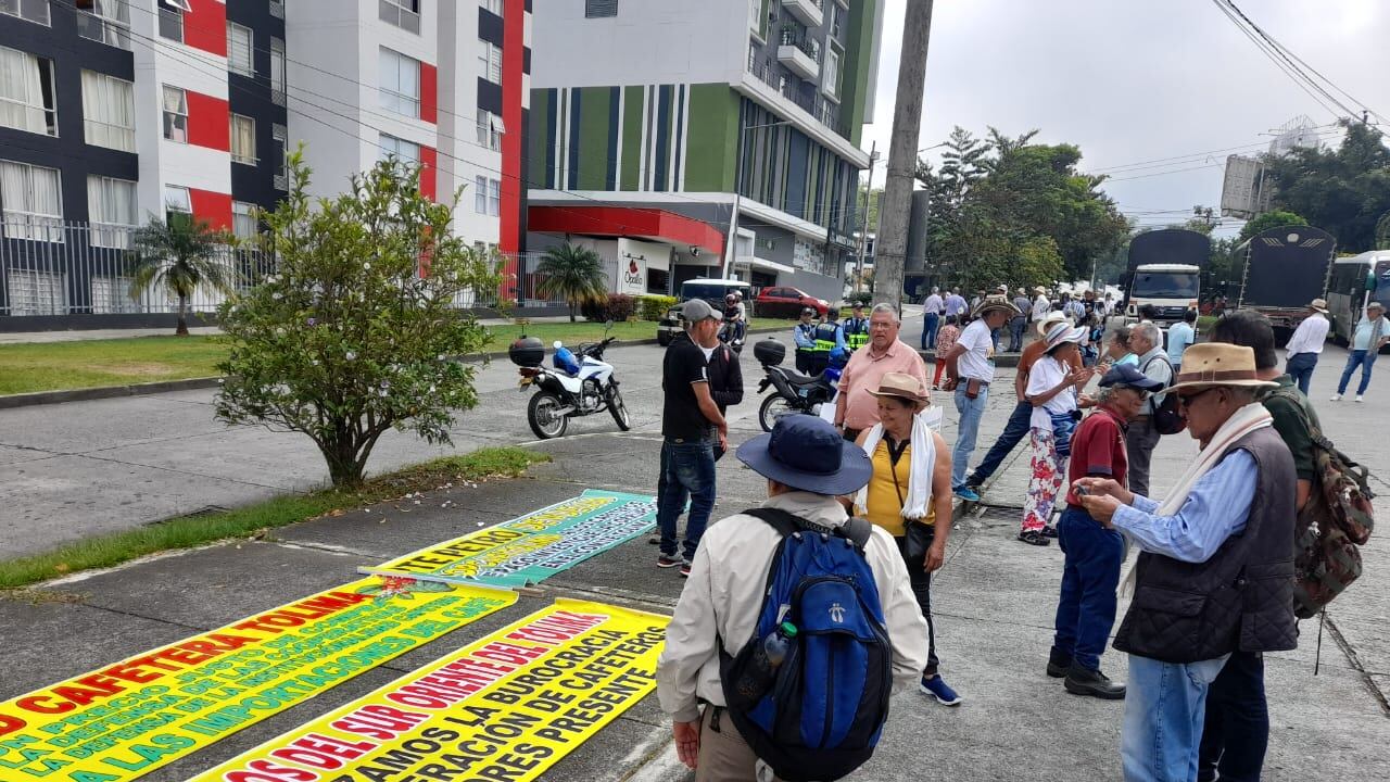 Protesta de caficultores en Armenia.
