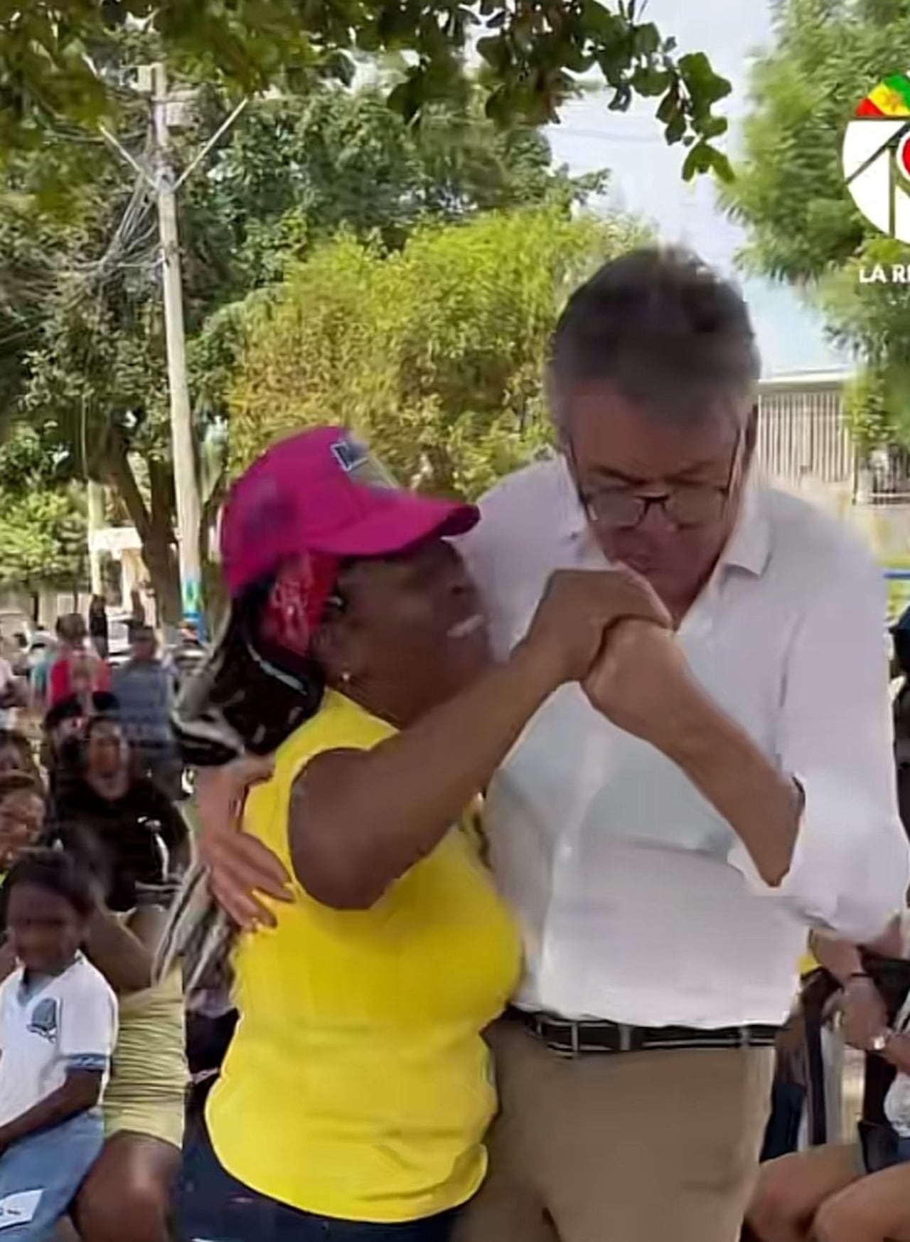 Mauricio Cárdenas reconoció que no sabe bailar champeta.