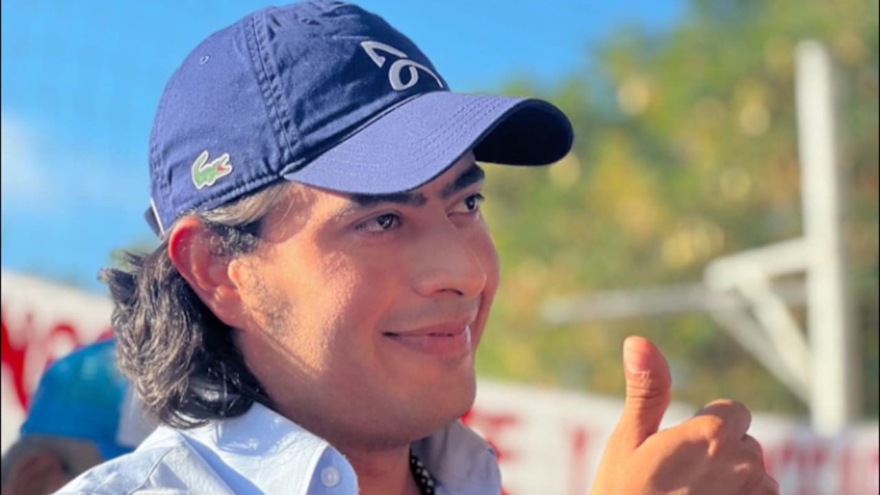 NICOLAS PETRO en campaña