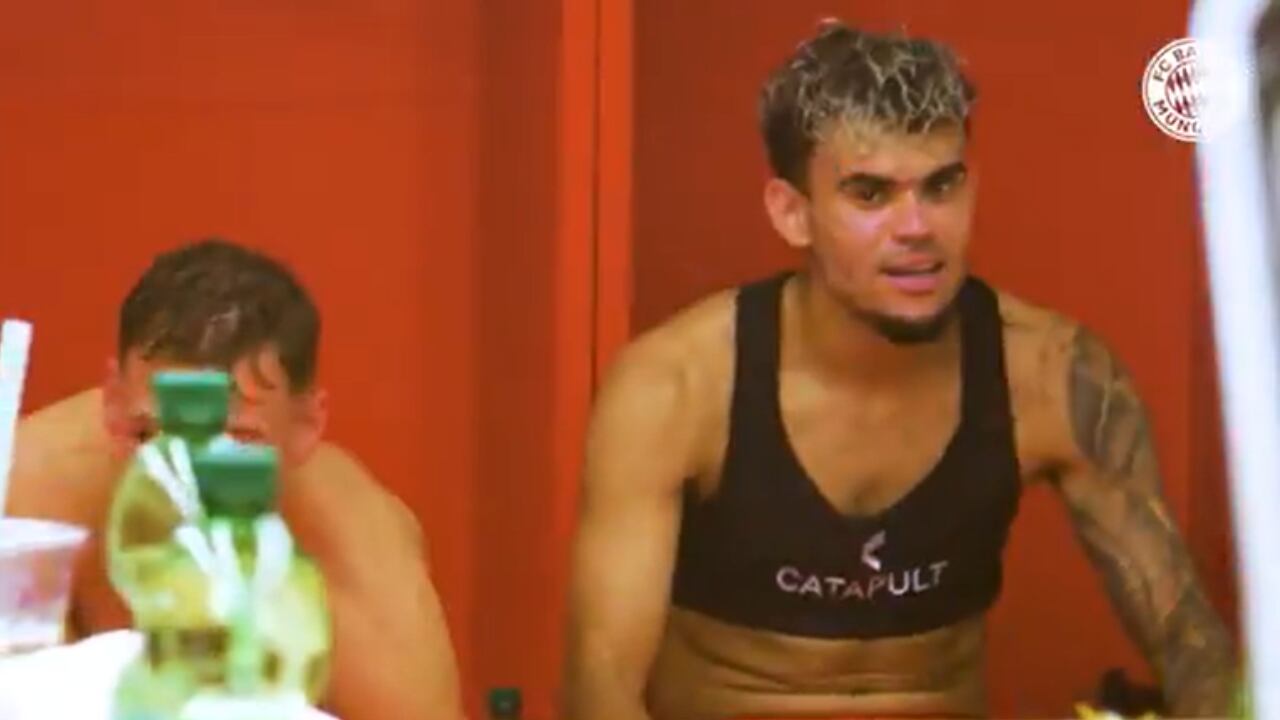 Luis Díaz fue felicitado en el camerino por Joshua Kimmich