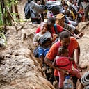 Miles de personas, especialmente de Haití y de Cuba, cruzan el país desde Nariño hasta el Tapón del Darién, en Chocó, buscando llegar a Estados Unidos.