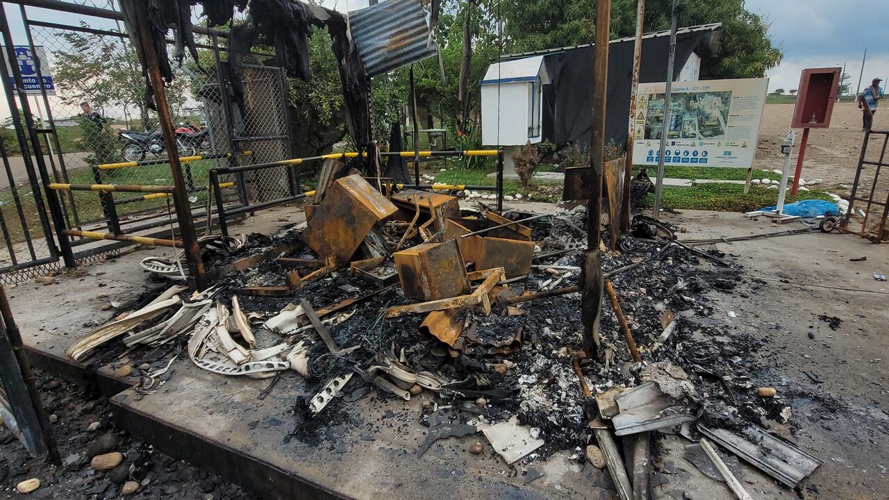 petrolera Emerald Energy destruida